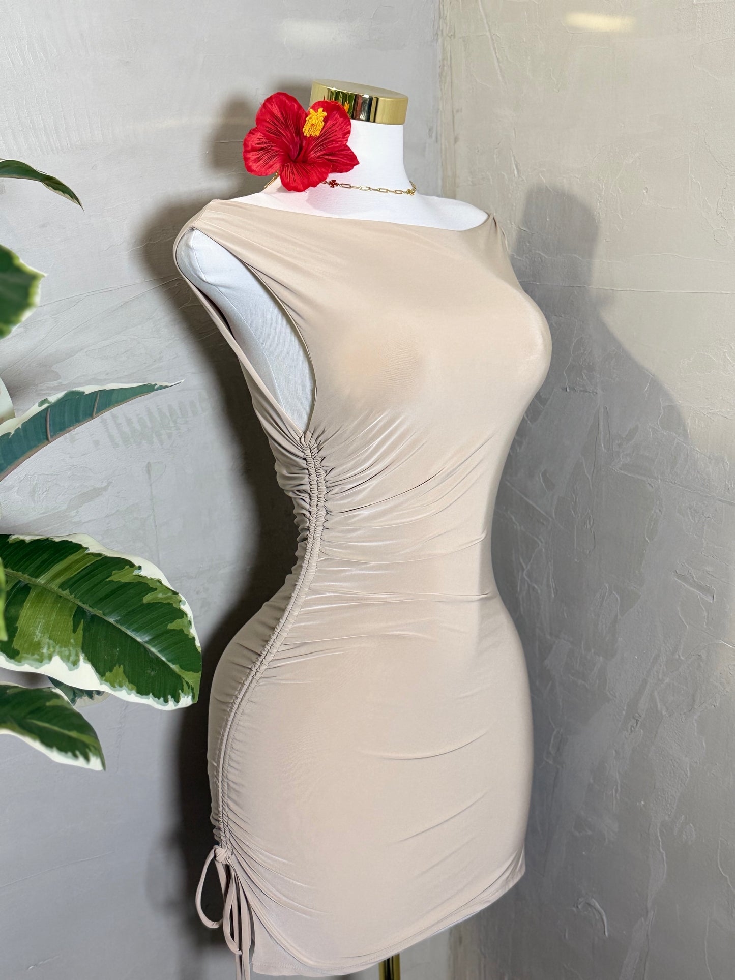 Mini dress taupe