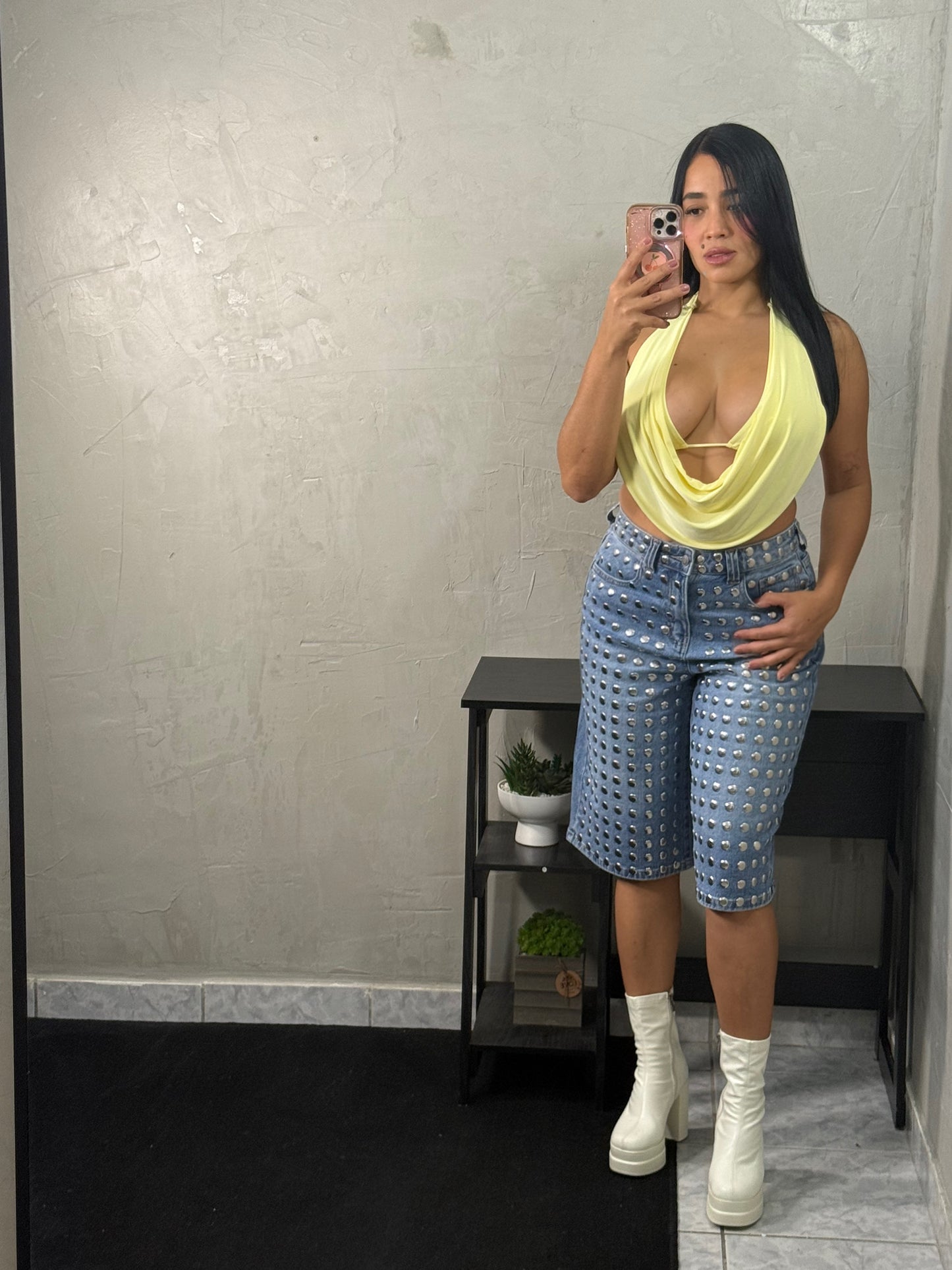 Yellow top with open shirt vibe