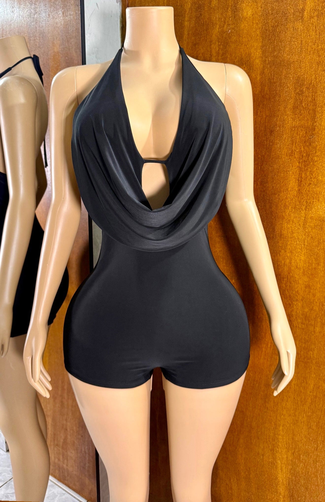 Noir Romper