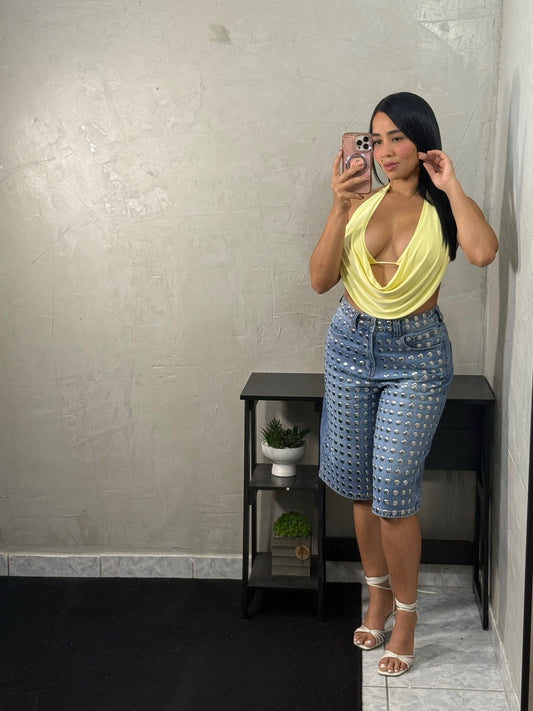 Yellow top with open shirt vibe