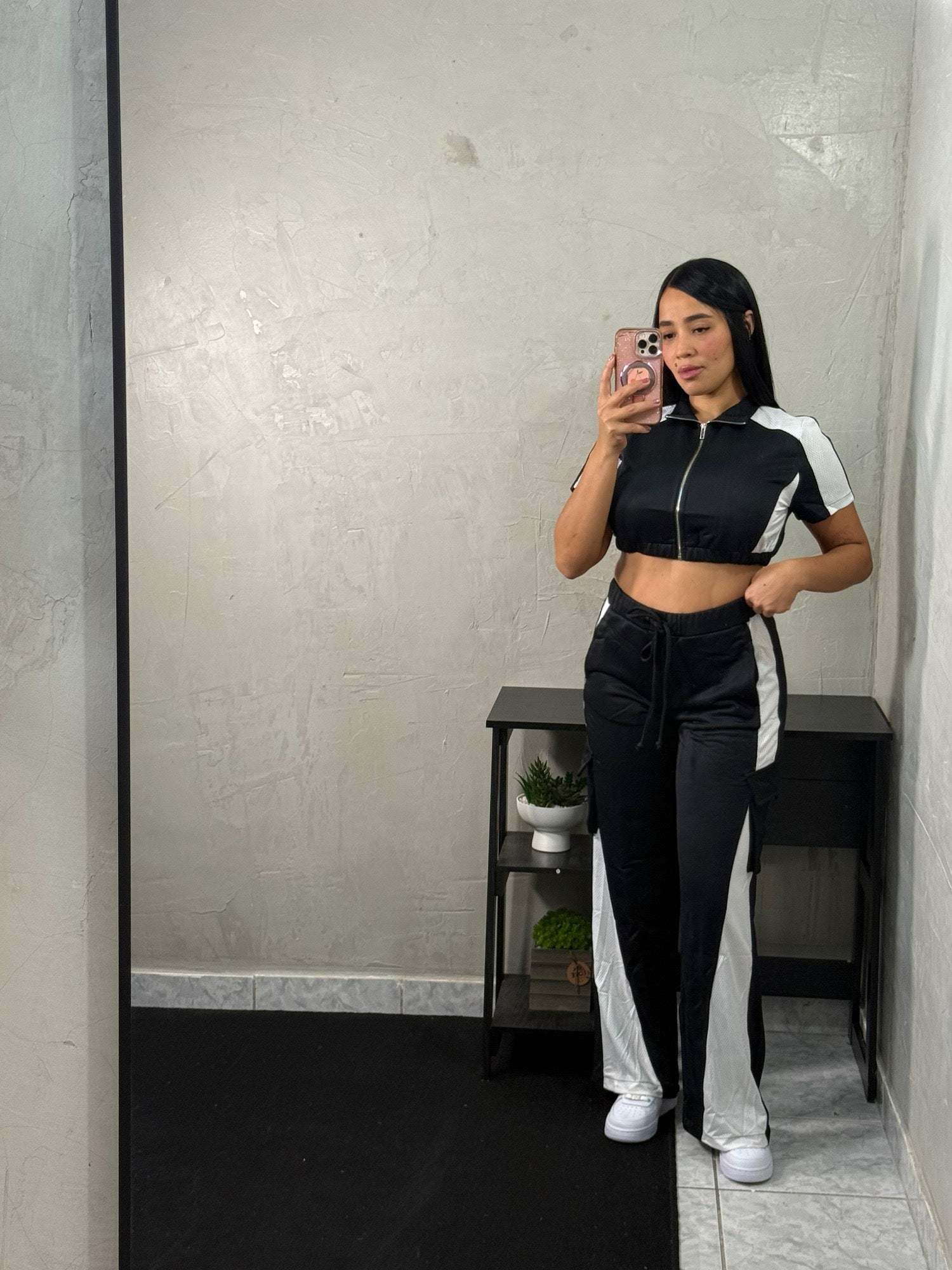 Black Crop & Straight Set