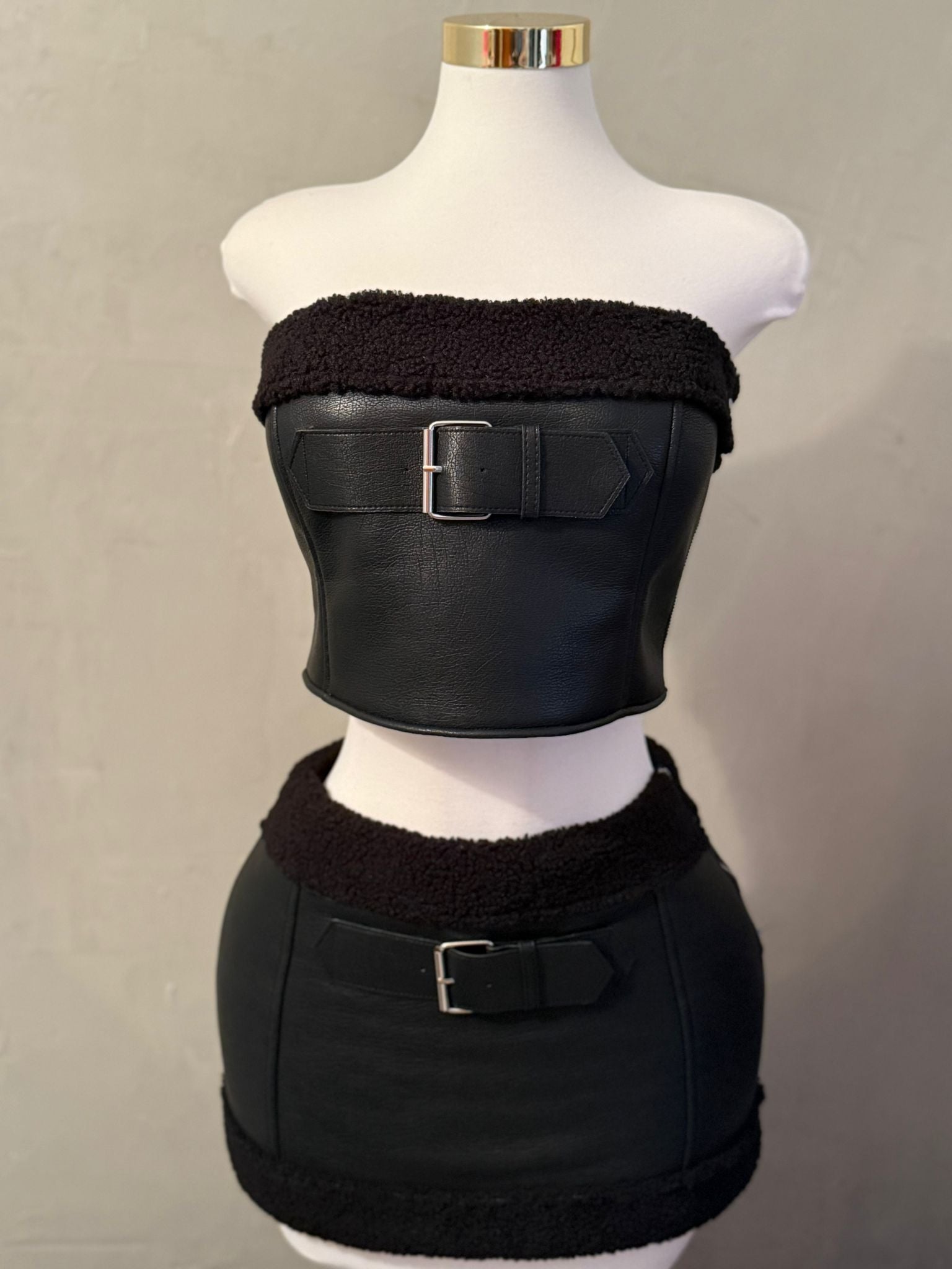 Black Luxe